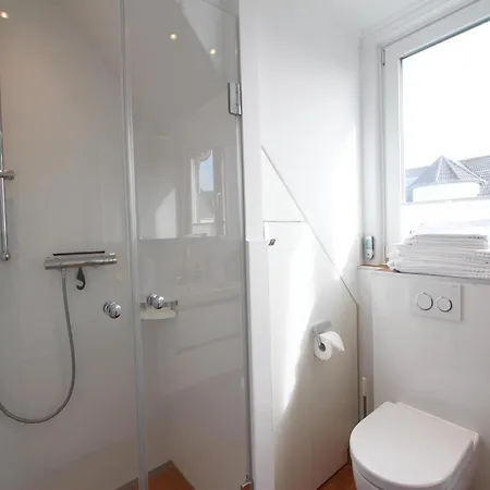 Trutz Blanker Hans - Duenenstr 19, App 8